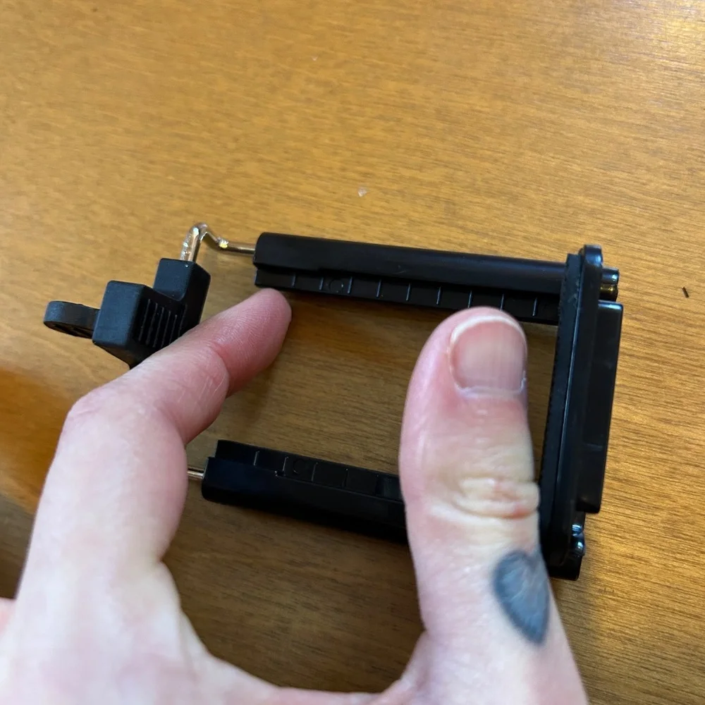 KAMISAFE spring phones